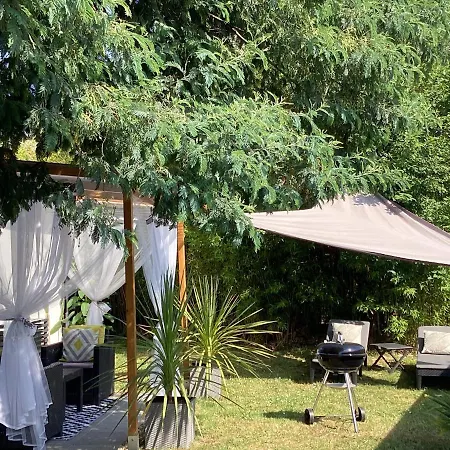 Guest House Arbore Saint-Loubes Exterior photo