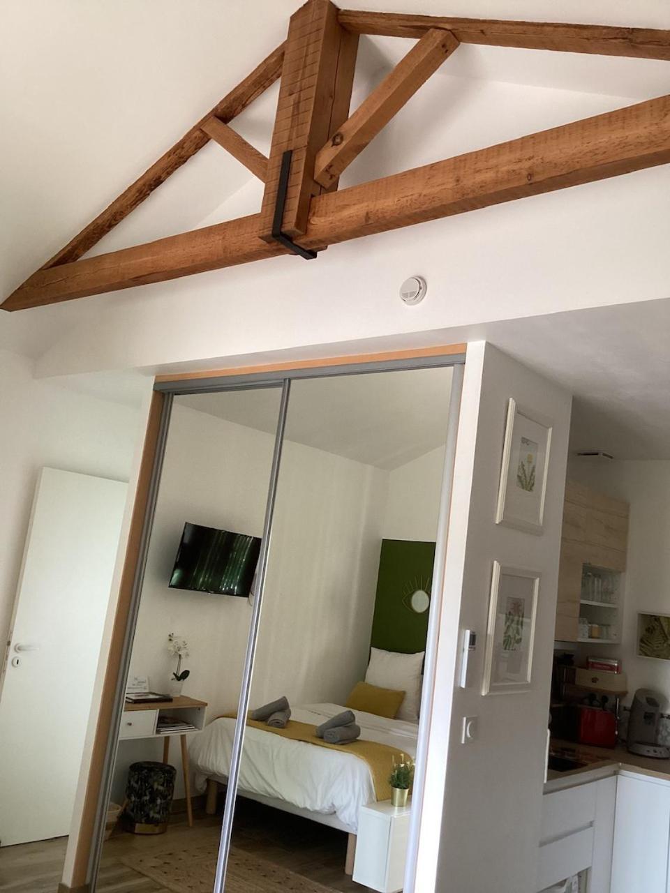 Holiday home Arbore Saint-Loubes